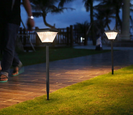 Solar Lawn Lamp